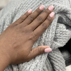 Friendly Nail Salon - Fill in with gel