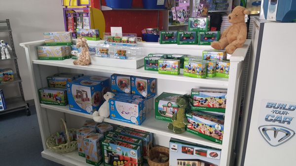Magic Box Toys by null