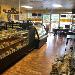 R & L Delicious Bakery - Inside view of the bakery