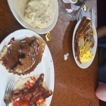 Joyce & Co. Cafe - Half order of the biscuits n gravy French toast, Bacon strips, scrambled eggs  Blackberry pancake with sunny side up eggs n bacon - American Near Me - Joyce, Washington