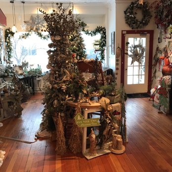 Carousel Flowers - Entrance - Florists Near Me - Elmhurst, Illinois