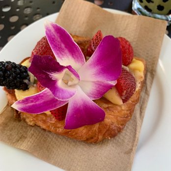 Urth Caffé-Pasadena - Fruit Danish Pastries / IG: @ashleyyyvonne / @foodbyashley - Cafes Near Me - Pasadena, California Urth Caffé-Pasadena - Fruit Danish Pastries / IG: @ashleyyyvonne / @foodbyashley - Cafes Near Me - Pasadena, California
