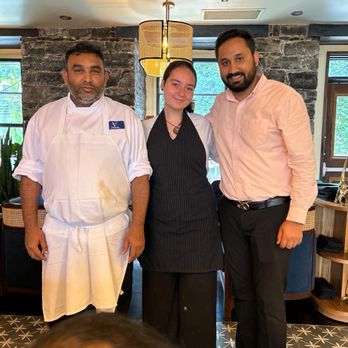 Veranda - The wonderful team at veranda Indian cuisine in Montreal ! Highly recommended restaurant - Indian Near Me - Montreal, Quebec