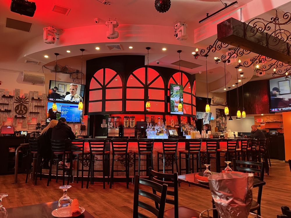 Mamajuana Cafe The Bronx