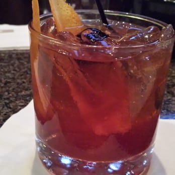 Gallery Bar & Grill - Old fashion  a must try - Cocktail Bars Near Me - Los Angeles, California