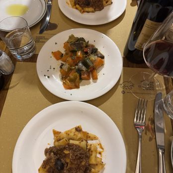 Osteria del Cinghiale Bianco - Pappardelle al ragu di cinghiale and mixed vegetables - Tuscan Near Me - Florence, FI