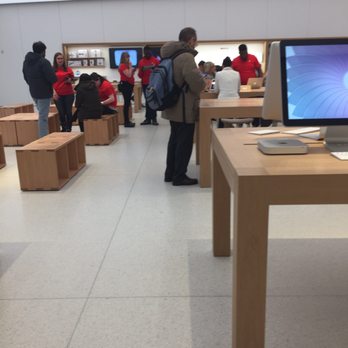 Apple Legacy Place - Apple Store of Dedham -- Legacy Place : 950 Providence Highway, Dedham          Interior - Computers Near Me - Dedham, Massachusetts