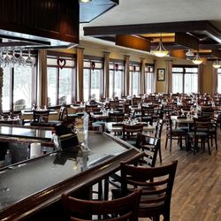 Fore Season Restaurant