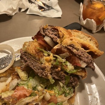 Bennigan's - The Big Irish - American Near Me - Elgin, Illinois