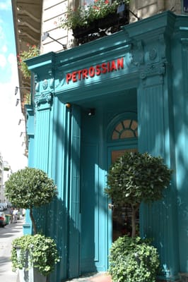 Restaurant Petrossian by null
