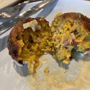 Trellis - Fritters - Wine Bars Near Me - Dundee, Oregon Trellis - Fritters - Wine Bars Near Me - Dundee, Oregon