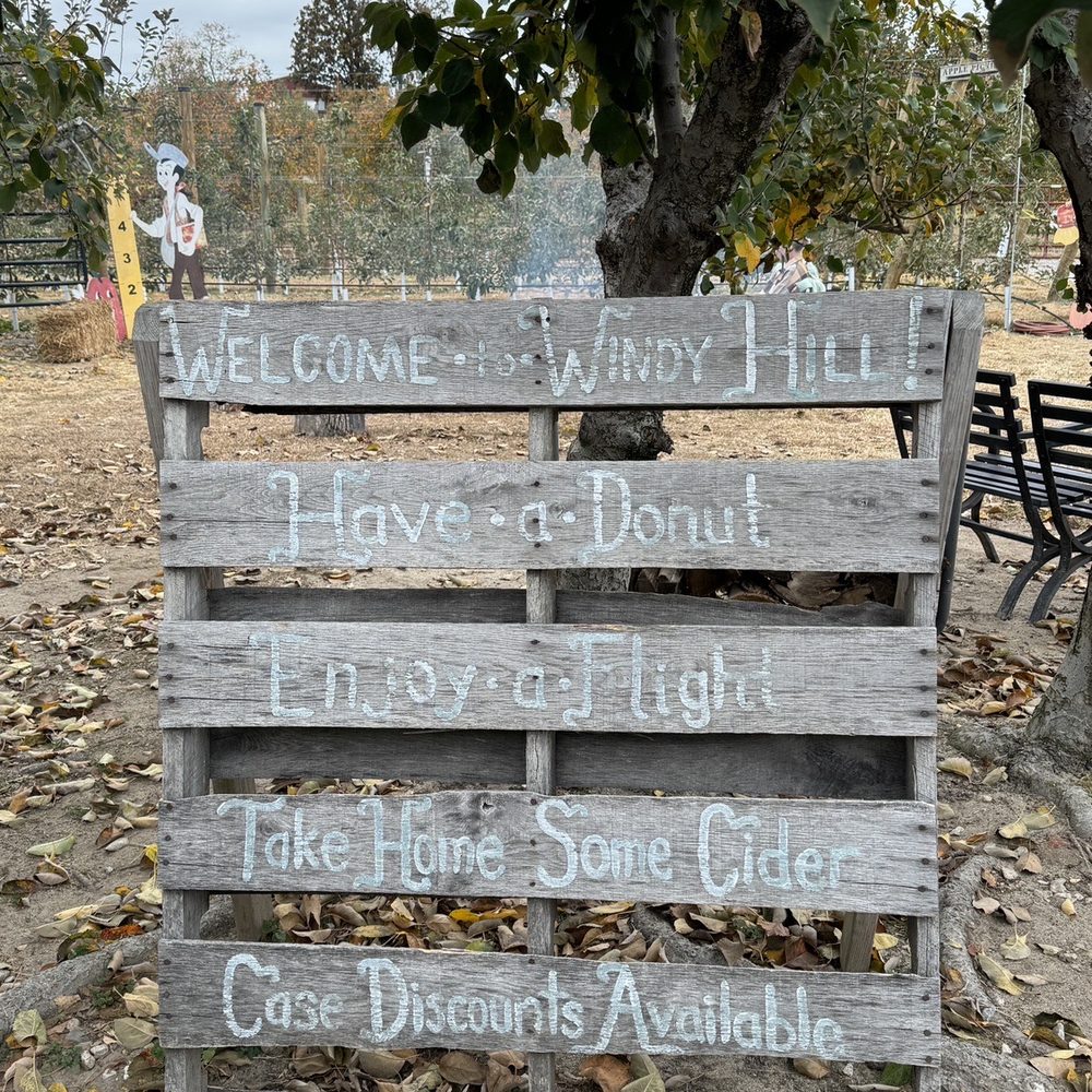 Windy Hill Orchard & Cidery - a welcome sign - Cideries Near Me - York, South Carolina Windy Hill Orchard & Cidery - a welcome sign - Cideries Near Me - York, South Carolina