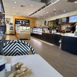 Paris Baguette - Great service !