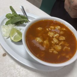 Menudo rojo con grano Menudo rojo con grano
