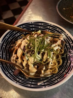 Hiro Bar Izakaya by null