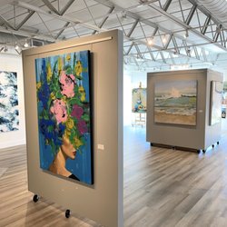 Gardner Colby Gallery - Gardner Colby Gallery interior with Anna Kincaide & Claire Kendrick paintings