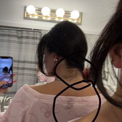 Mimi's Salon - Hair on my shirt