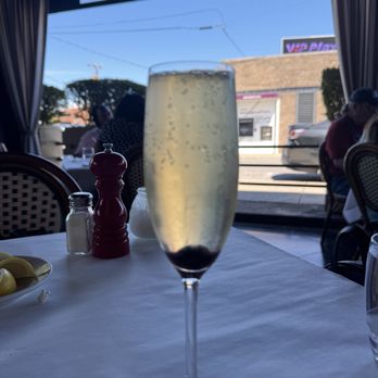 BrickTop's - French 75 - New American Near Me - Nashville, Tennessee