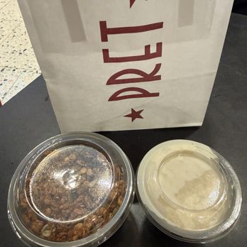 Prêt à Manger - Coffee & Tea Near Me - Paris, 75 Prêt à Manger - Coffee & Tea Near Me - Paris, 75