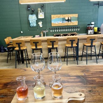 Euda Wine - Summer Special flight - Wine Tasting Room Near Me - Old Fort, North Carolina Euda Wine - Summer Special flight - Wine Tasting Room Near Me - Old Fort, North Carolina