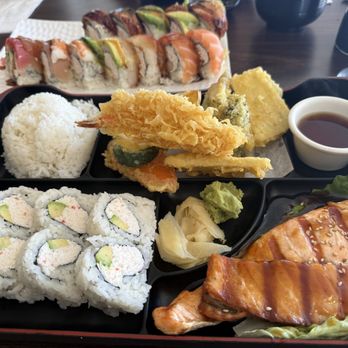 Sushiland - Salmon Bento Box - Japanese Near Me - Hayward, California Sushiland - Salmon Bento Box - Japanese Near Me - Hayward, California