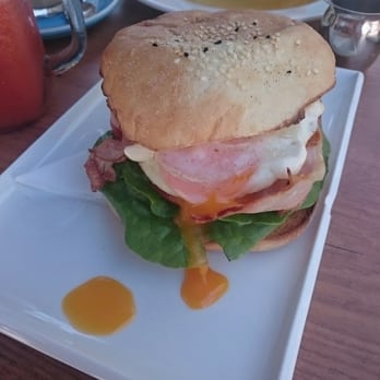 Street Corner Espresso - Bleat Burger - Cafes Near Me - Burleigh Heads, QLD