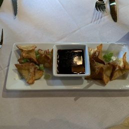 Amazing lobstah rangoons! Amazing lobstah rangoons!