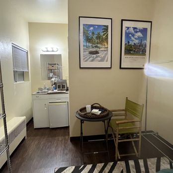 Nevada Commercial Services - This is how I kept the studio - Property Management Near Me - Reno, Nevada Nevada Commercial Services - This is how I kept the studio - Property Management Near Me - Reno, Nevada