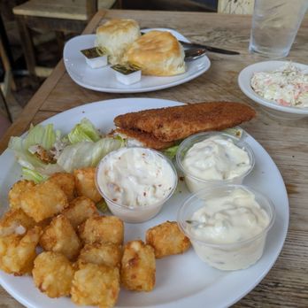 Tee Jaye's Kitchen & Spirits - Fried fish, coleslaw, tater tots, biscuits - New American Near Me - Columbus, Ohio Tee Jaye's Kitchen & Spirits - Fried fish, coleslaw, tater tots, biscuits - New American Near Me - Columbus, Ohio