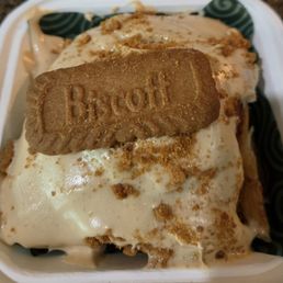 Biscoff cinnamon roll