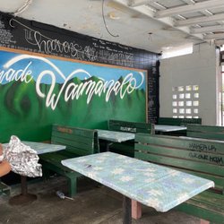 Kenekes Waimanalo - Dirty old