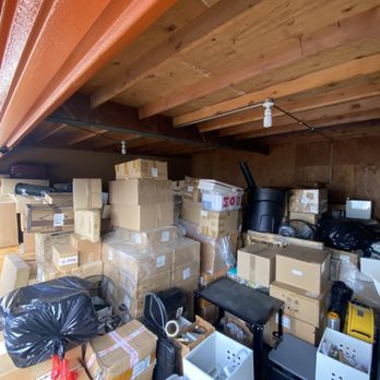 E-Z DUMPS - Storage Clean Out - Movers Near Me