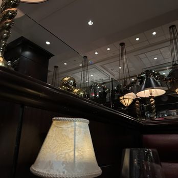 The Capital Grille - Dining Area - Steakhouses Near Me - New York, New York The Capital Grille - Dining Area - Steakhouses Near Me - New York, New York