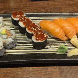 Musashi - Salmon lunch platter (spicy)
