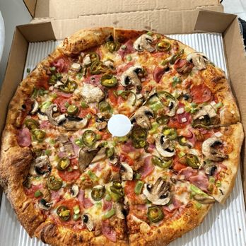 Market Street Pizza - Pizza Near Me - Austin, Texas