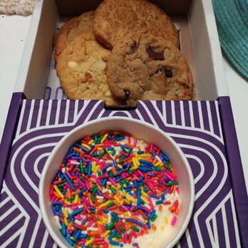 Insomnia Cookies - Desserts Near Me - Jacksonville, Florida Insomnia Cookies - Desserts Near Me - Jacksonville, Florida
