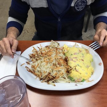 Friends Cafe - Denver omelette - Breakfast & Brunch Near Me - Tustin, California