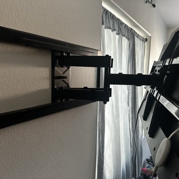 Aval Key - TV wall mount bracket - Keys & Locksmiths Near Me - San Benardino , California Aval Key - TV wall mount bracket - Keys & Locksmiths Near Me - San Benardino , California