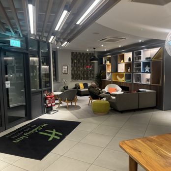 Holiday Inn - Hotels Near Me - Belfast, BFS