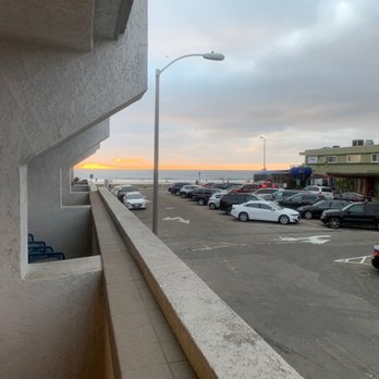The Wayfarer San Diego - Patio View - San Diego, CA