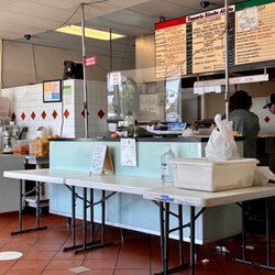Taqueria Rincon Alteno - Interior