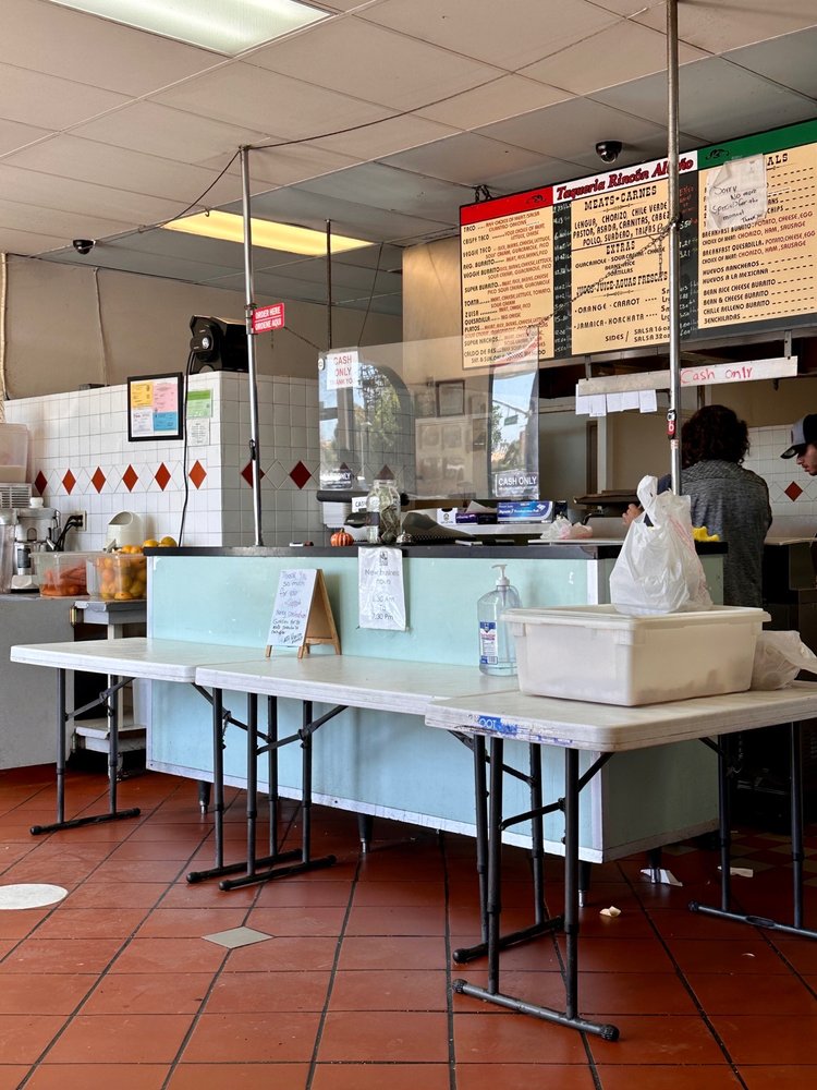 Taqueria Rincon Alteno
