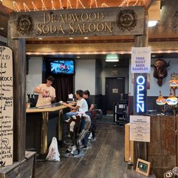 Deadwood Soda Saloon - Soda saloon with free samples