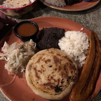 Mi Tierra - Salvadoran Near Me - Waltham, Massachusetts