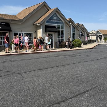 Countryside Cafe - Line in front of restaurant - American Near Me - Selbyville, Delaware Countryside Cafe - Line in front of restaurant - American Near Me - Selbyville, Delaware