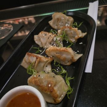 Morton's The Steakhouse - Wagyu dumplings - Steakhouses Near Me - Honolulu, Hawaii