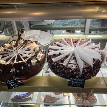 Chocolate Cafe - Desserts Near Me - Put In Bay, Ohio