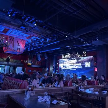 Jason Aldean’s Kitchen + Bar - Thursday night first floor - seated at the second bar with no service. - Bars Near Me - Las Vegas, Nevada Jason Aldean’s Kitchen + Bar - Thursday night first floor - seated at the second bar with no service. - Bars Near Me - Las Vegas, Nevada