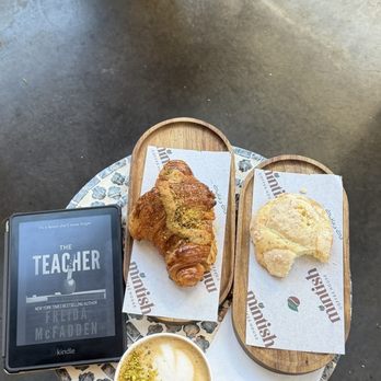Mintish Coffee House - Pistachio latte, pistachio croissant, lemon cookie - Coffee & Tea Near Me - Seattle, Washington Mintish Coffee House - Pistachio latte, pistachio croissant, lemon cookie - Coffee & Tea Near Me - Seattle, Washington