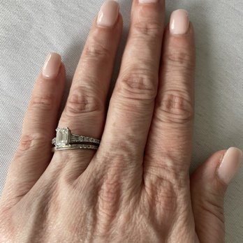 Gossip Nail & Spa - Dip manicure - Nail Salons Near Me - Webster, New York